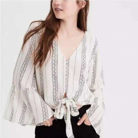 AEO - New Boho Peasant Blouse Tie Front w/ Bell Sleeve Sz XS - Picture 1 of 11